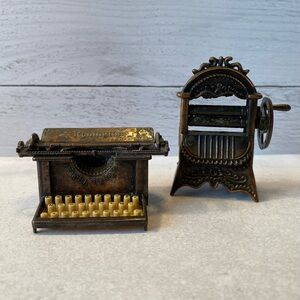 ✏️Vintage Die Cast Miniature Typewriter and Wringer Washer Pencil Sharpeners
